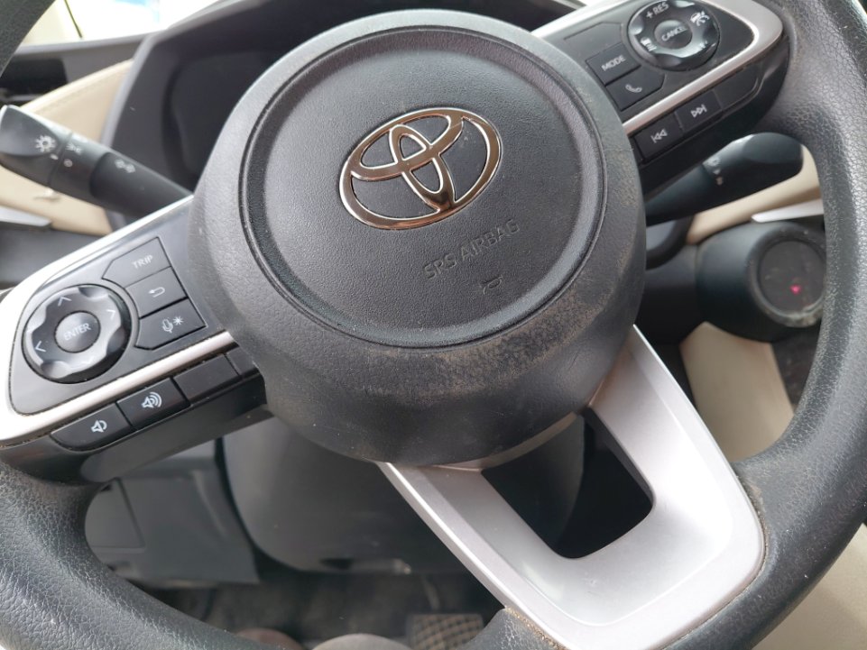 Toyota Yaris Y PLUS  2024 image
