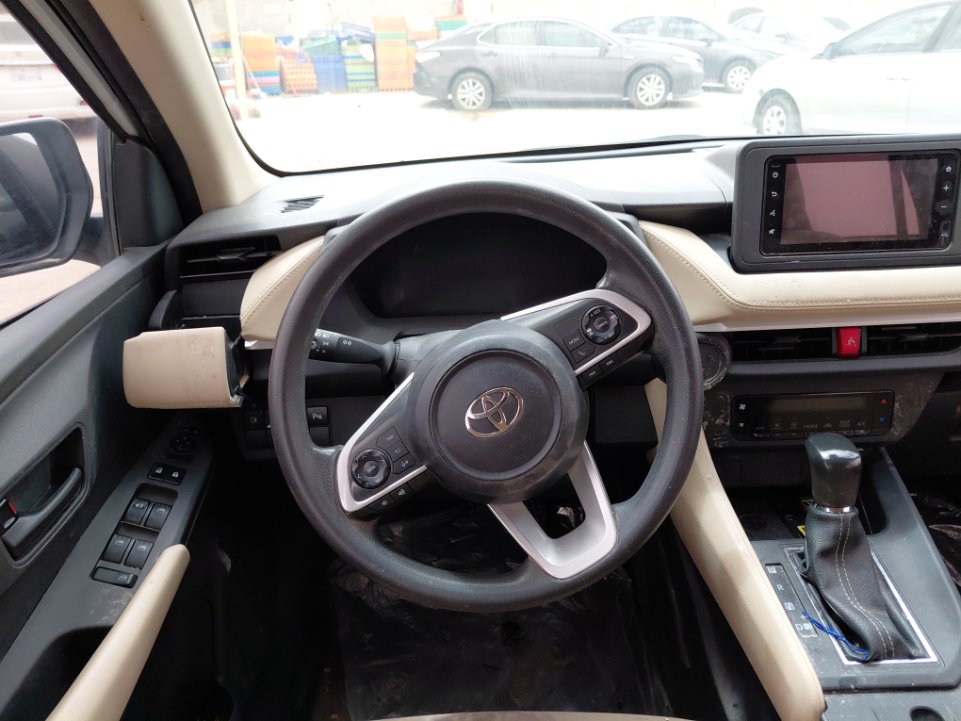 Toyota Yaris Y PLUS  2024 image