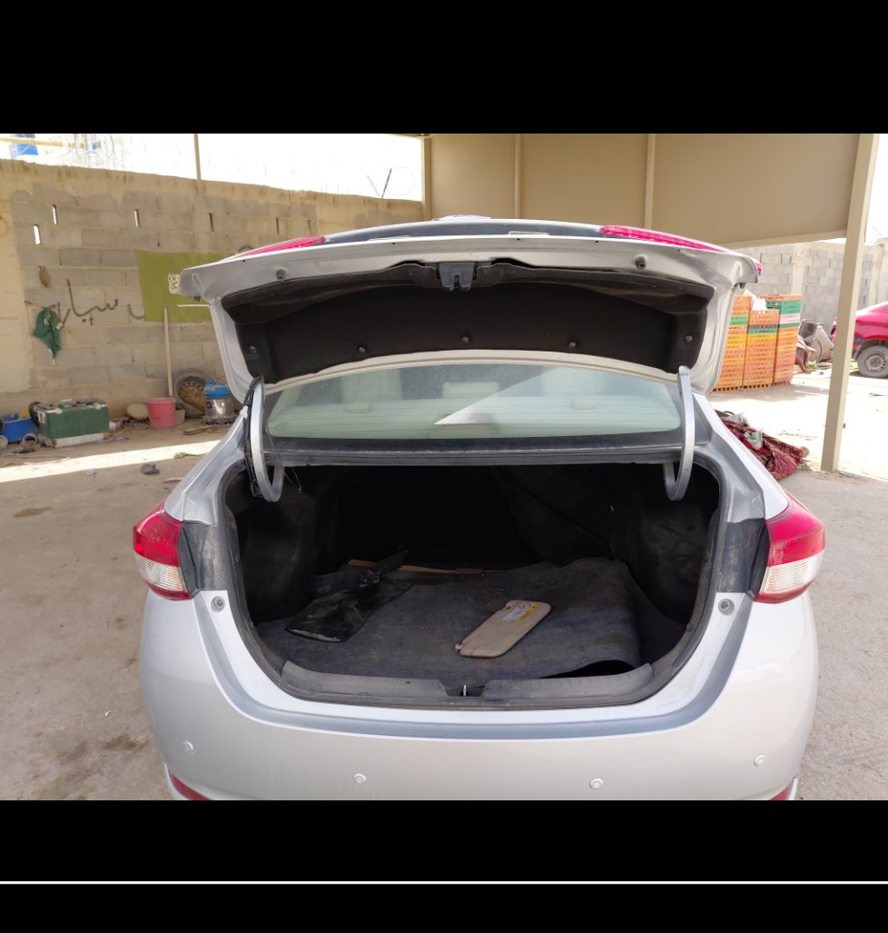 تويوتا يارس Y FLT  2021 image