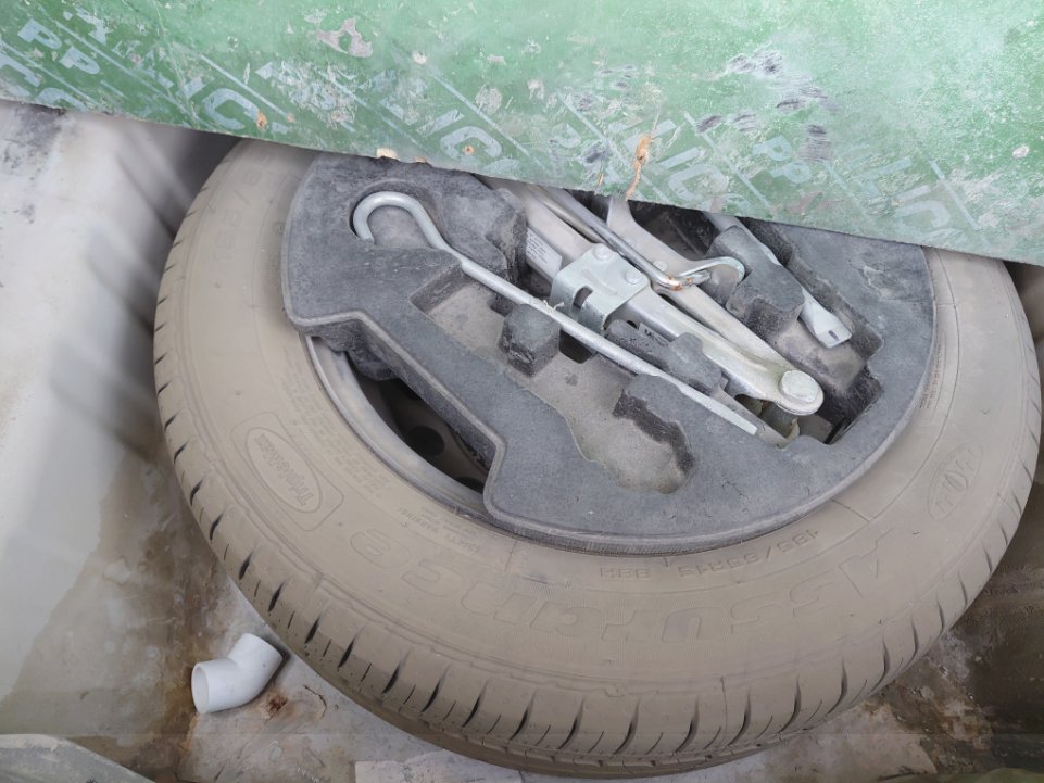 Suzuki Ciaz GLX 2024 image