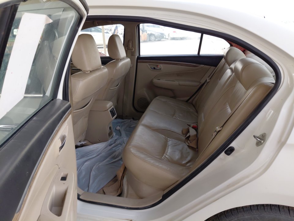 Suzuki Ciaz GLX 2024 image