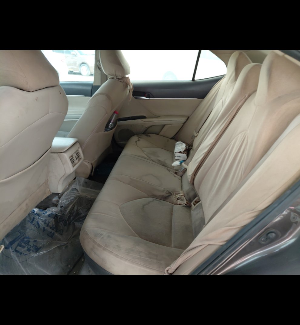 Toyota Camry LE HEV 2019 image