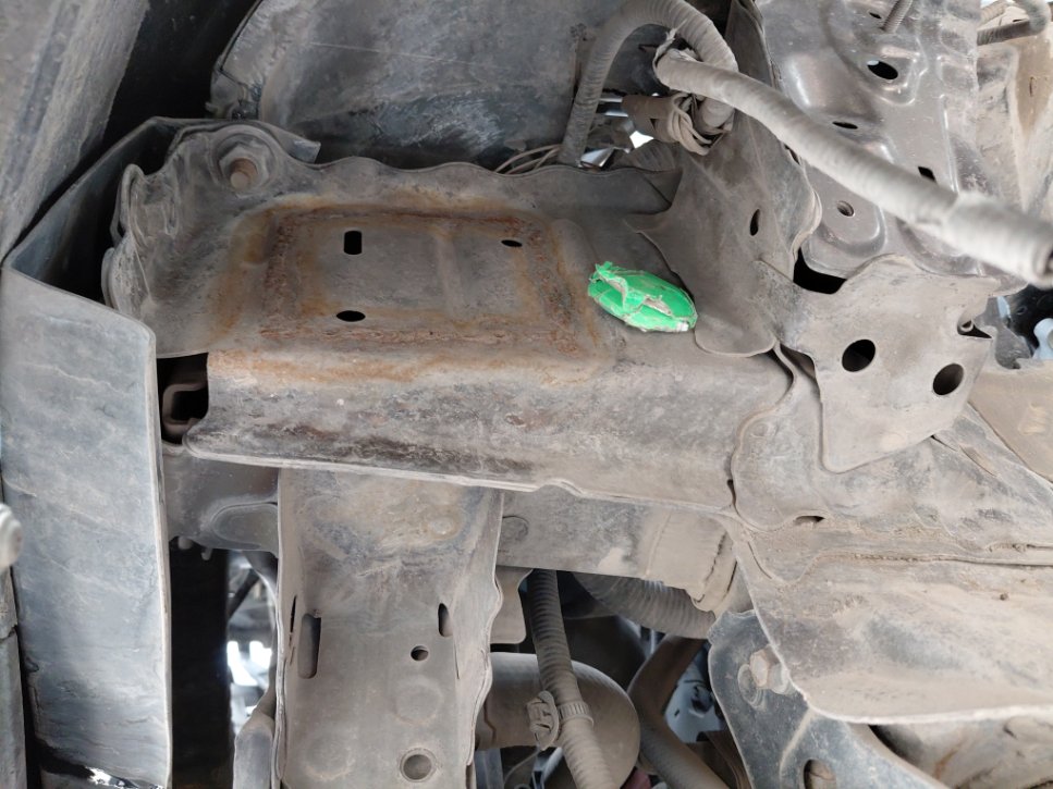 Toyota Camry LE HEV 2019 image