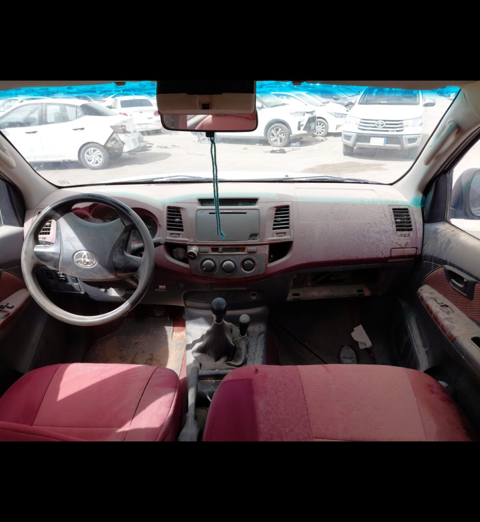 Toyota Hilux  2014 image