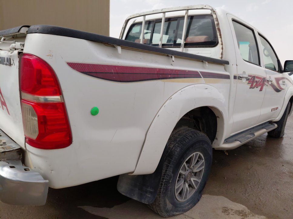 Toyota Hilux  2014 image