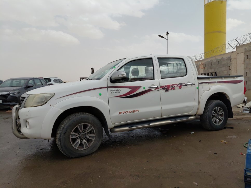 Toyota Hilux  2014 image