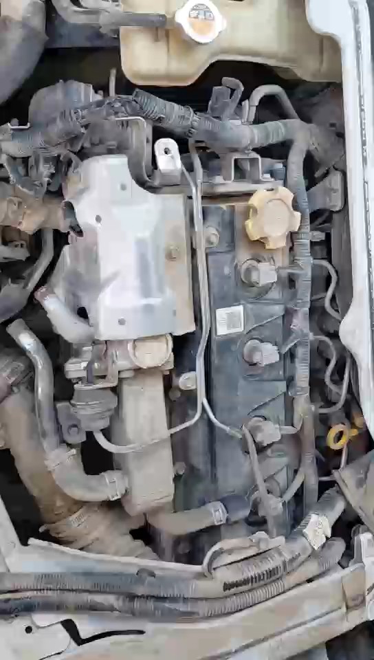 Nissan NV350 Urvan  2021 video