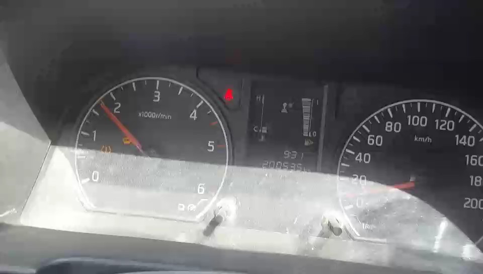 نيسان أورفان  2021 video