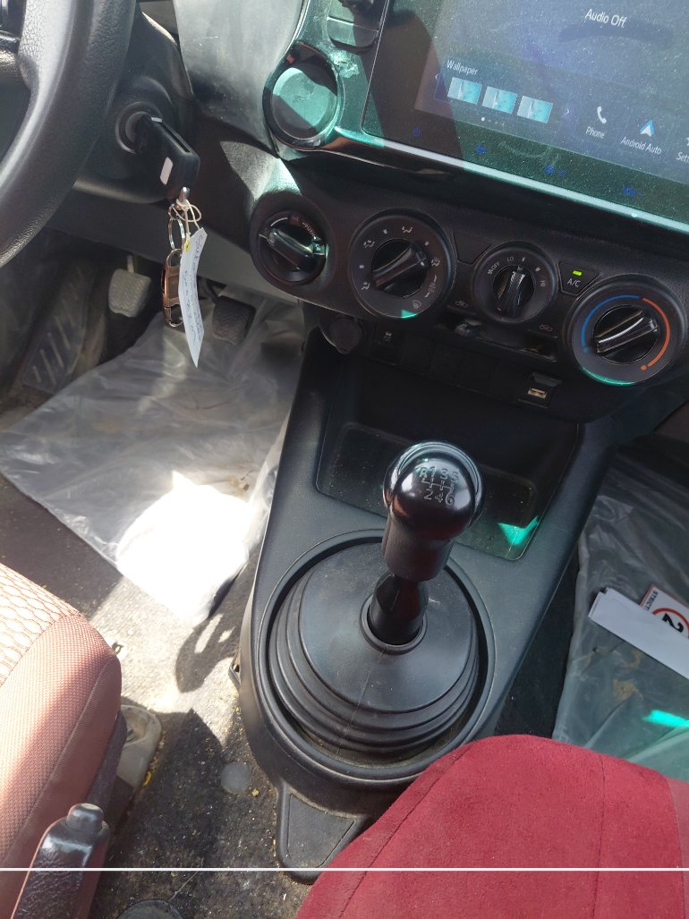 Toyota Hilux  2024 image