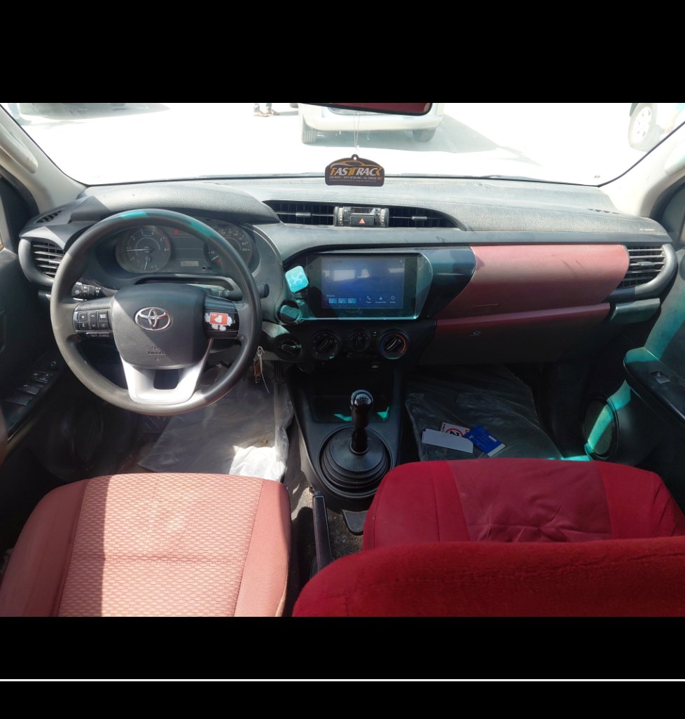 Toyota Hilux  2024 image