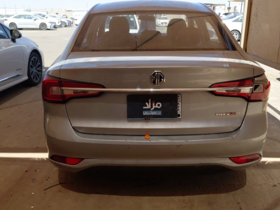 إم جي 5  2021 image