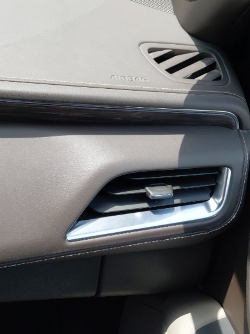 Chevrolet  Tahoe  2024 image