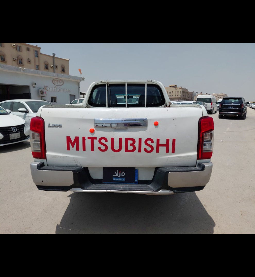 ميتسوبيشي L200  2022 image