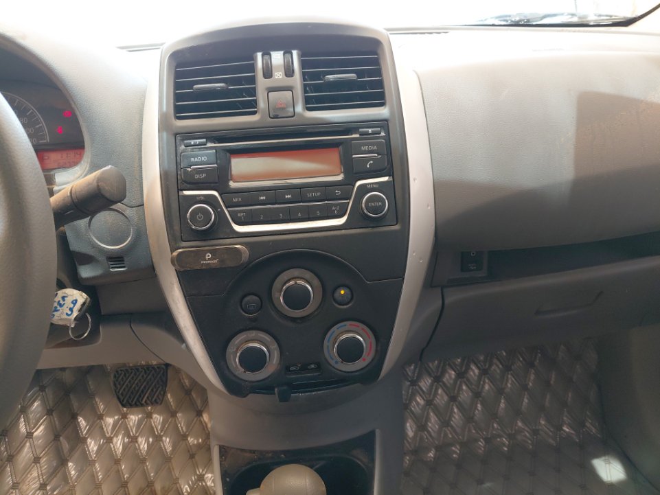 نيسان صني S 2024 image