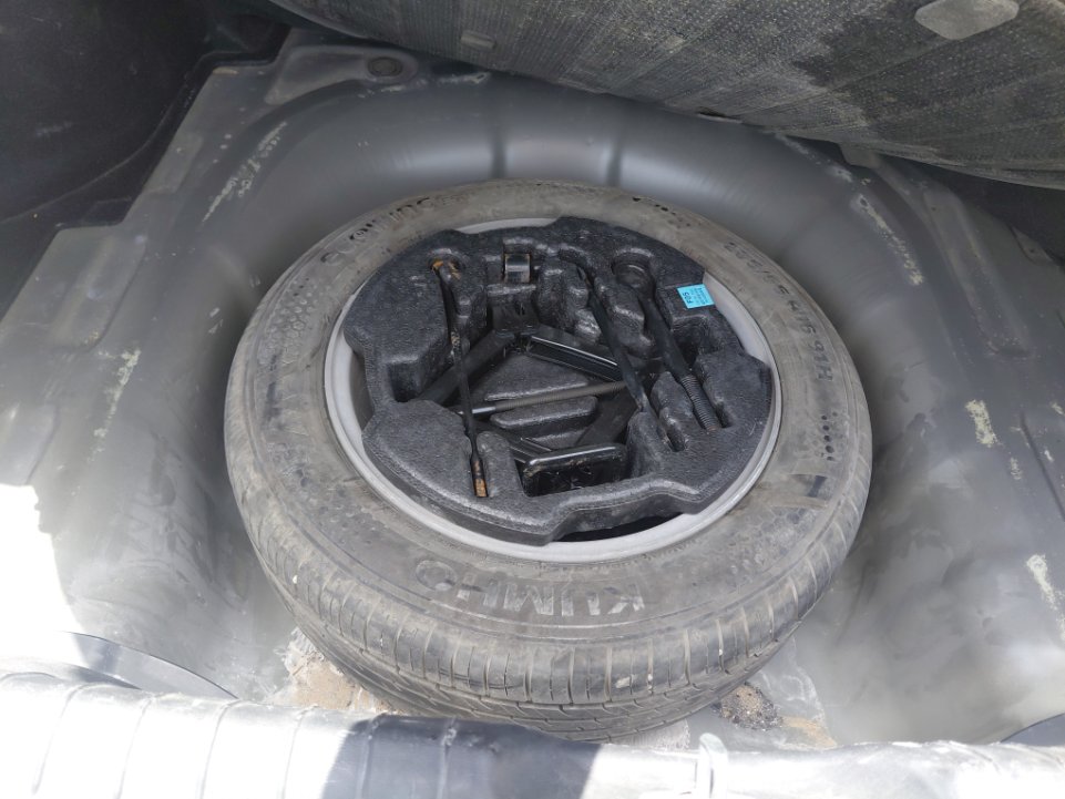 Hyundai Elantra  2023 image