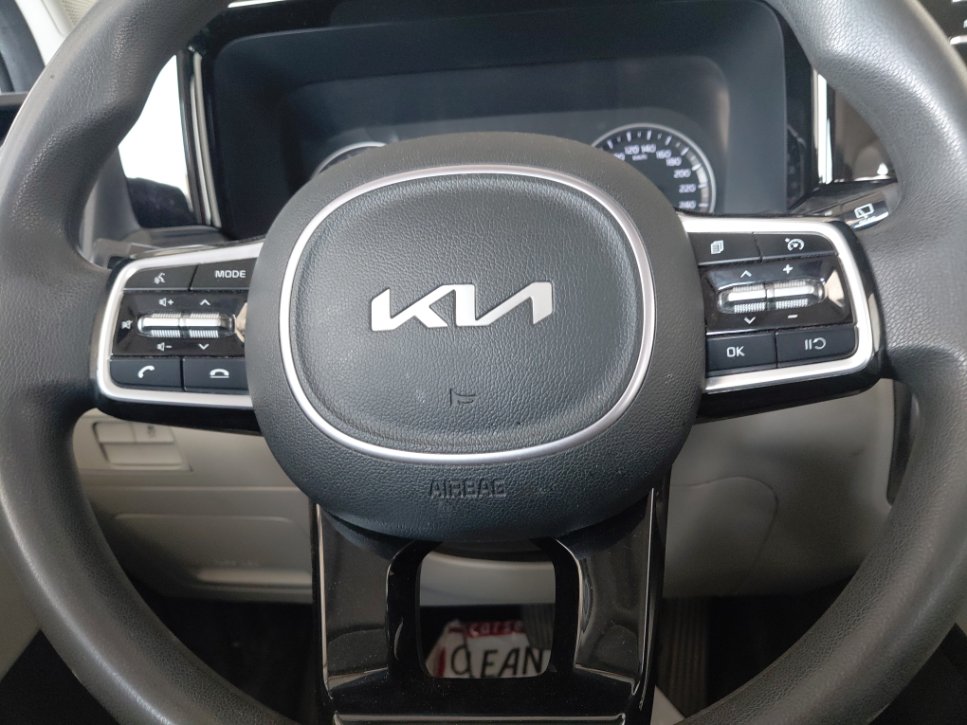 كيا سورينتو MQ4 LX AWD 2023 image