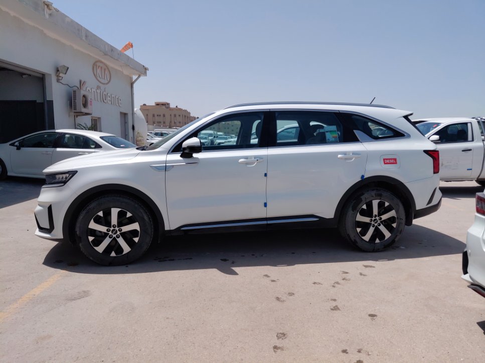 كيا سورينتو MQ4 LX AWD 2023 image