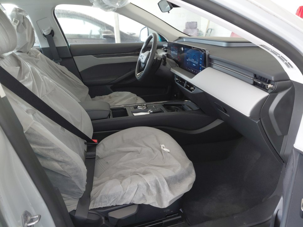 Ford Taurus  2024 image