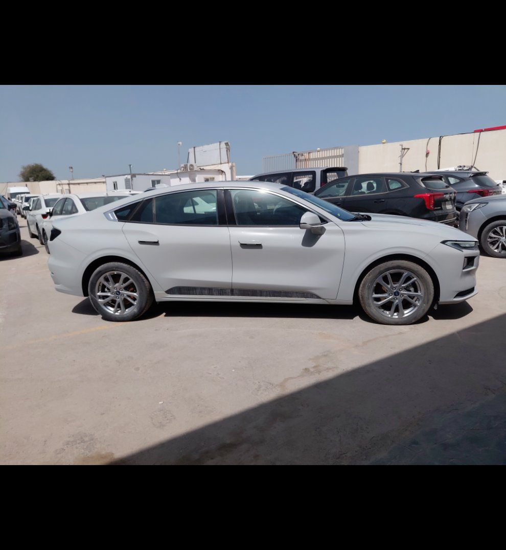 Ford Taurus  2024 image