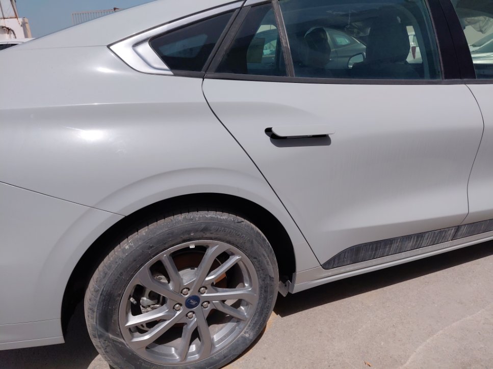 Ford Taurus  2024 image