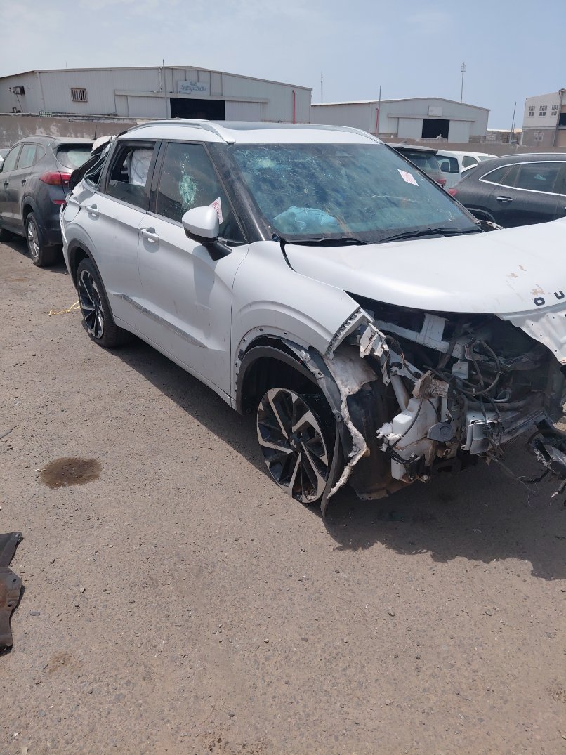 Mitsubishi Outlander  2025 image