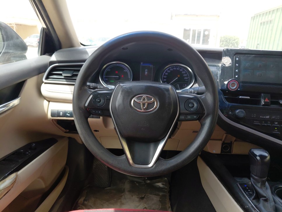 Toyota Camry  2022 image