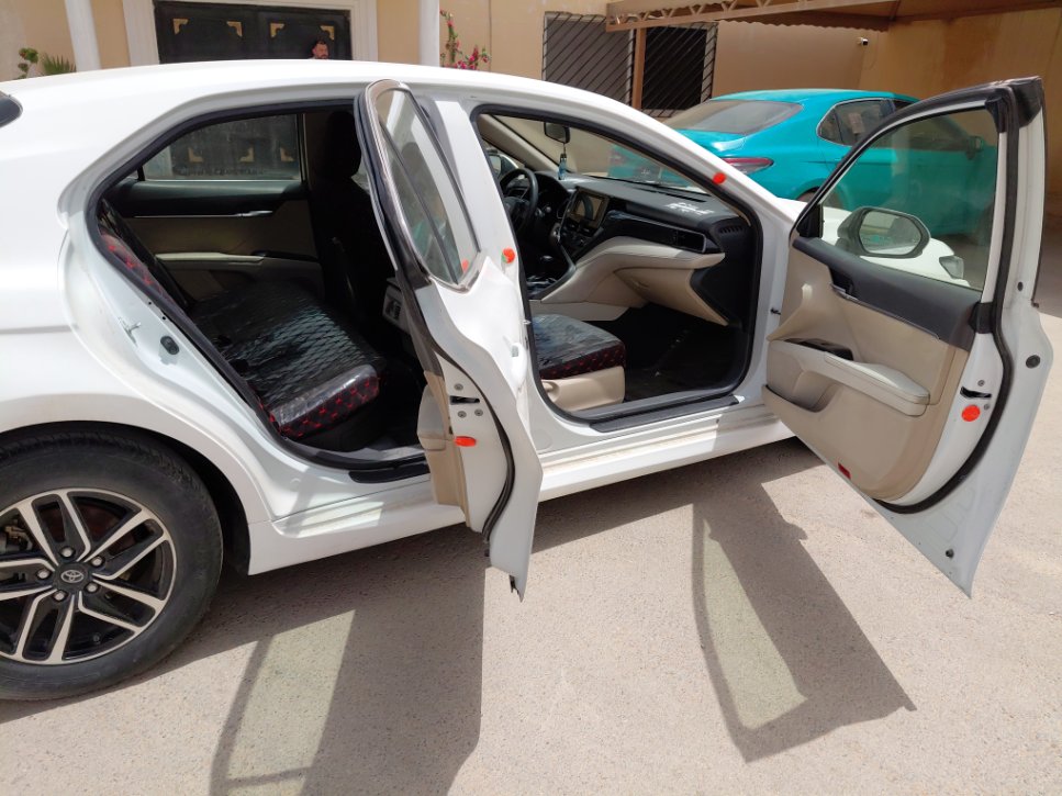 Toyota Camry  2022 image