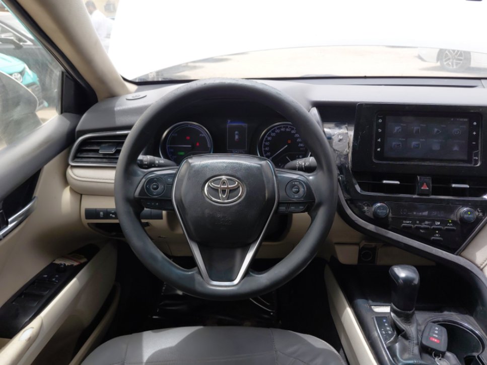 Toyota Camry  2022 image