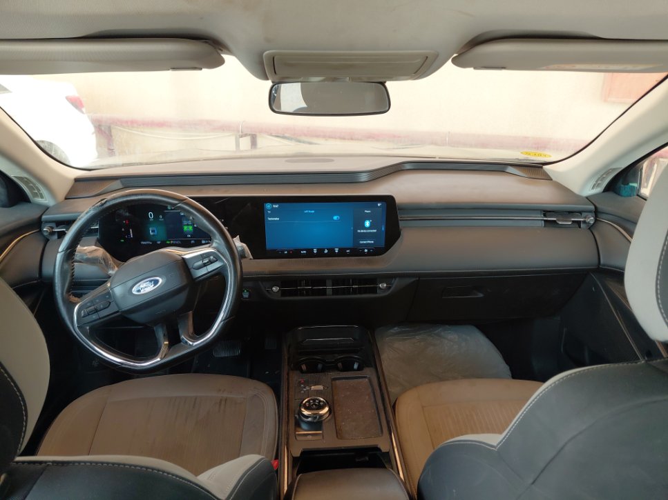 Ford Taurus  2023 image