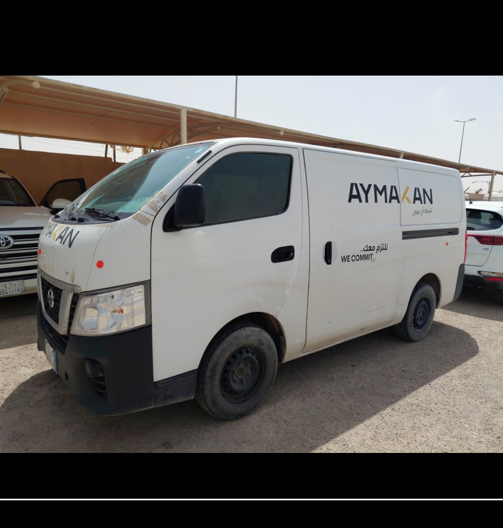 Nissan NV350 Urvan  2021 image