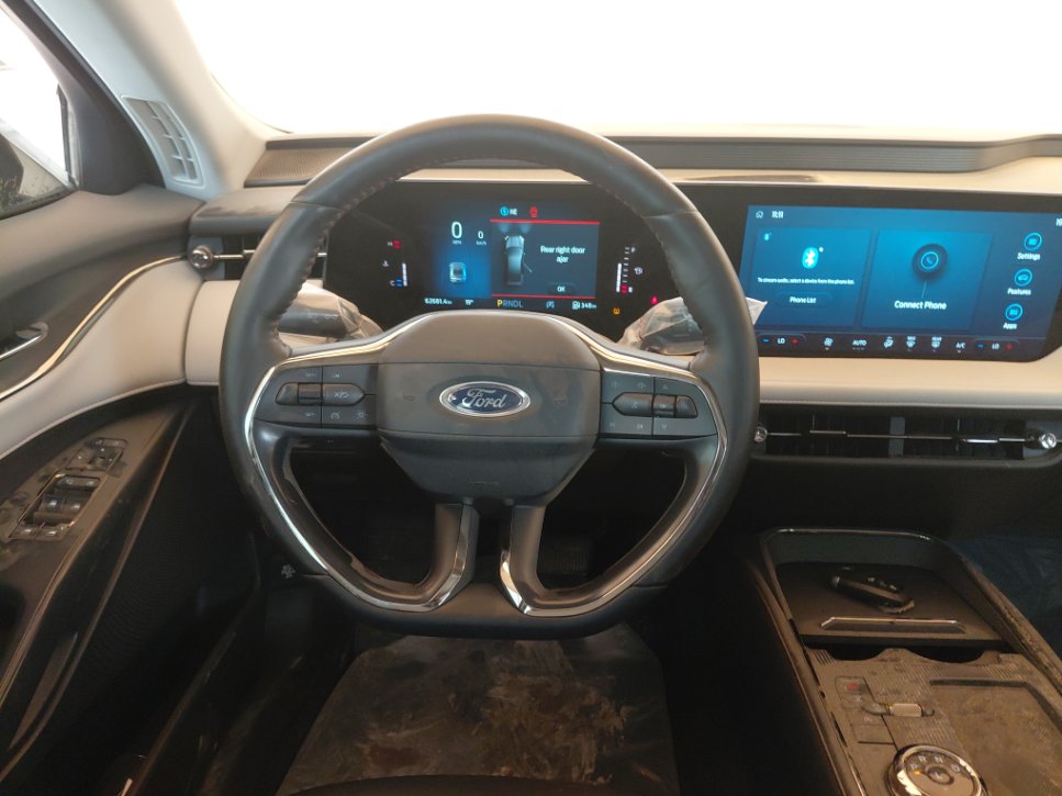 Ford Taurus  2023 image
