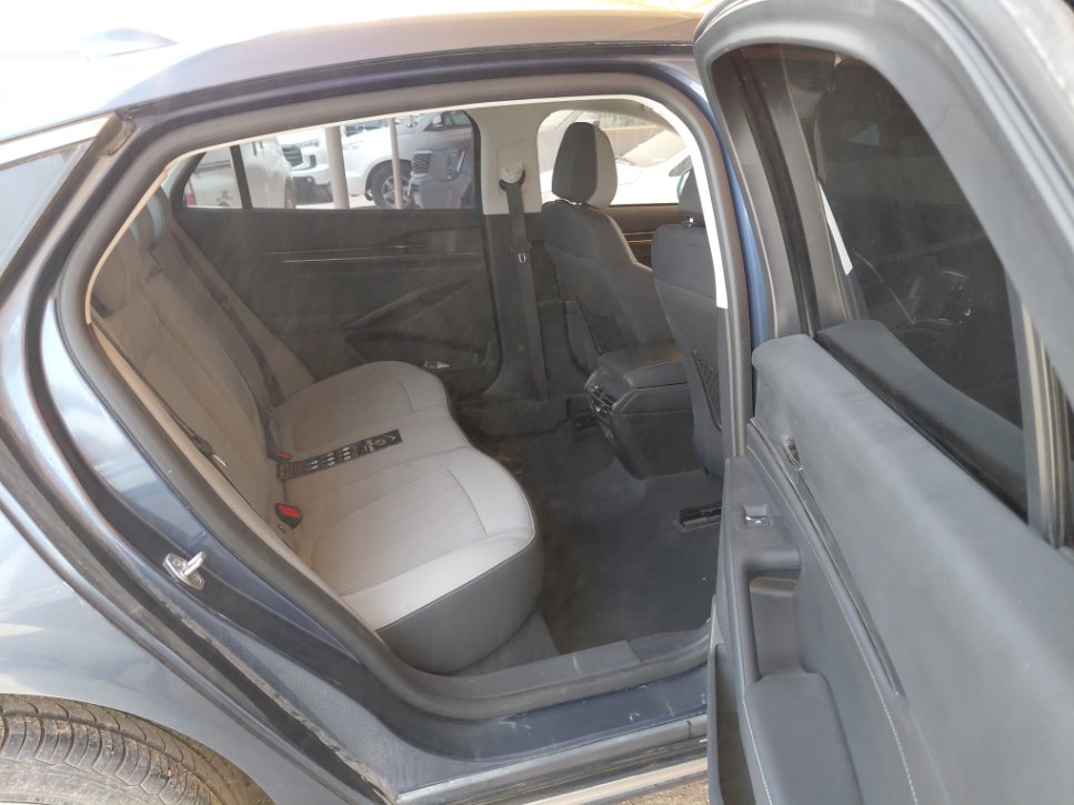 Ford Taurus  2023 image