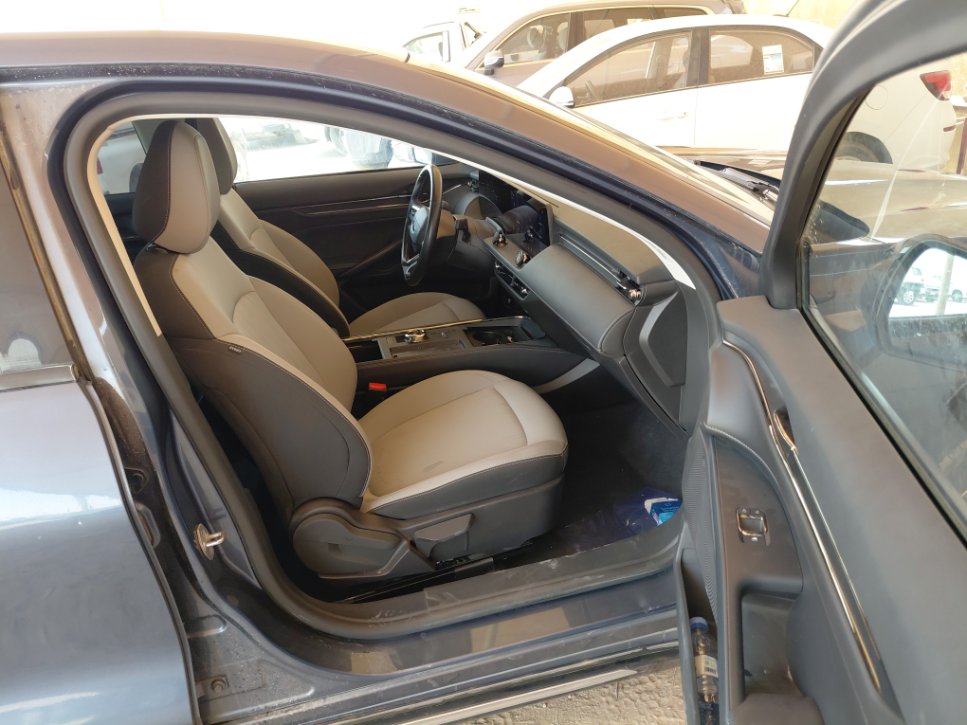 Ford Taurus  2023 image