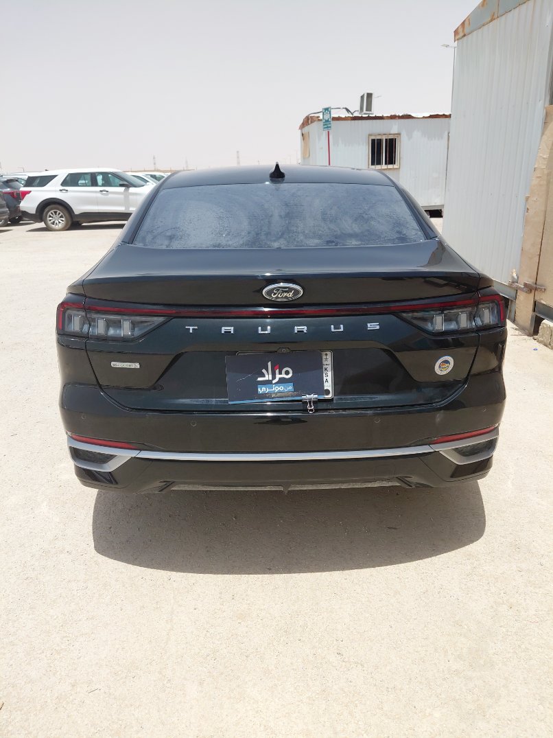 Ford Taurus  2023 image
