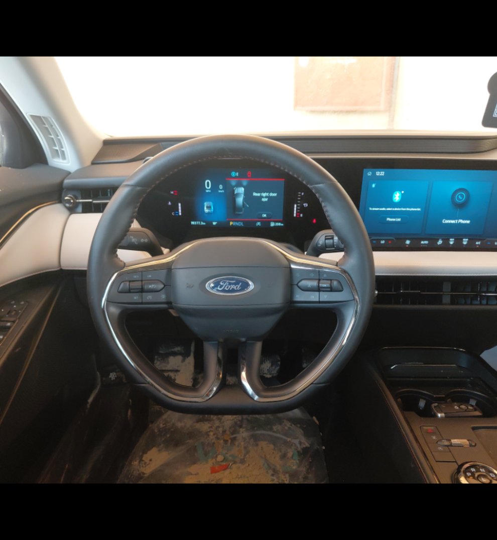 Ford Taurus  2023 image