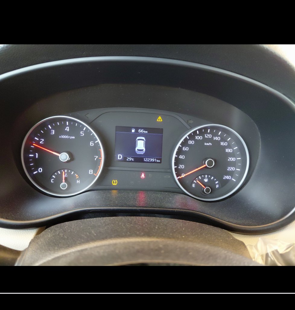 كيا سبورتاج QLE  LX 4WD 2020 image