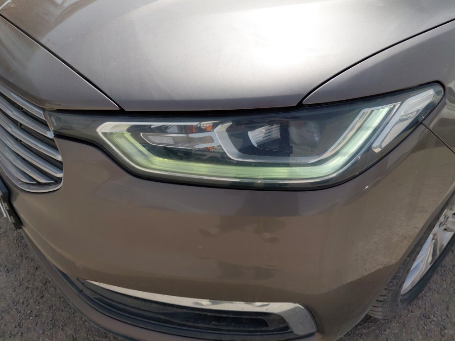Ford Taurus  2022 image