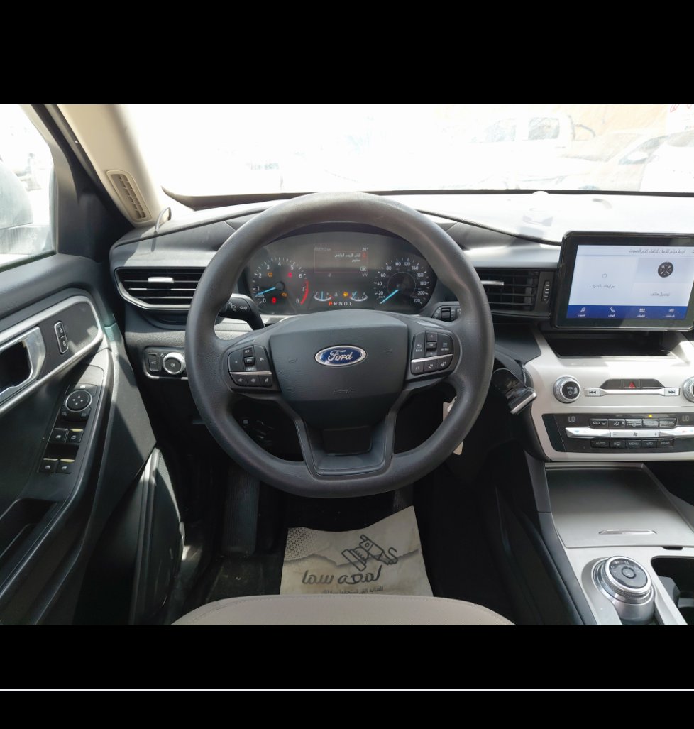 Ford Explorer  2021 image