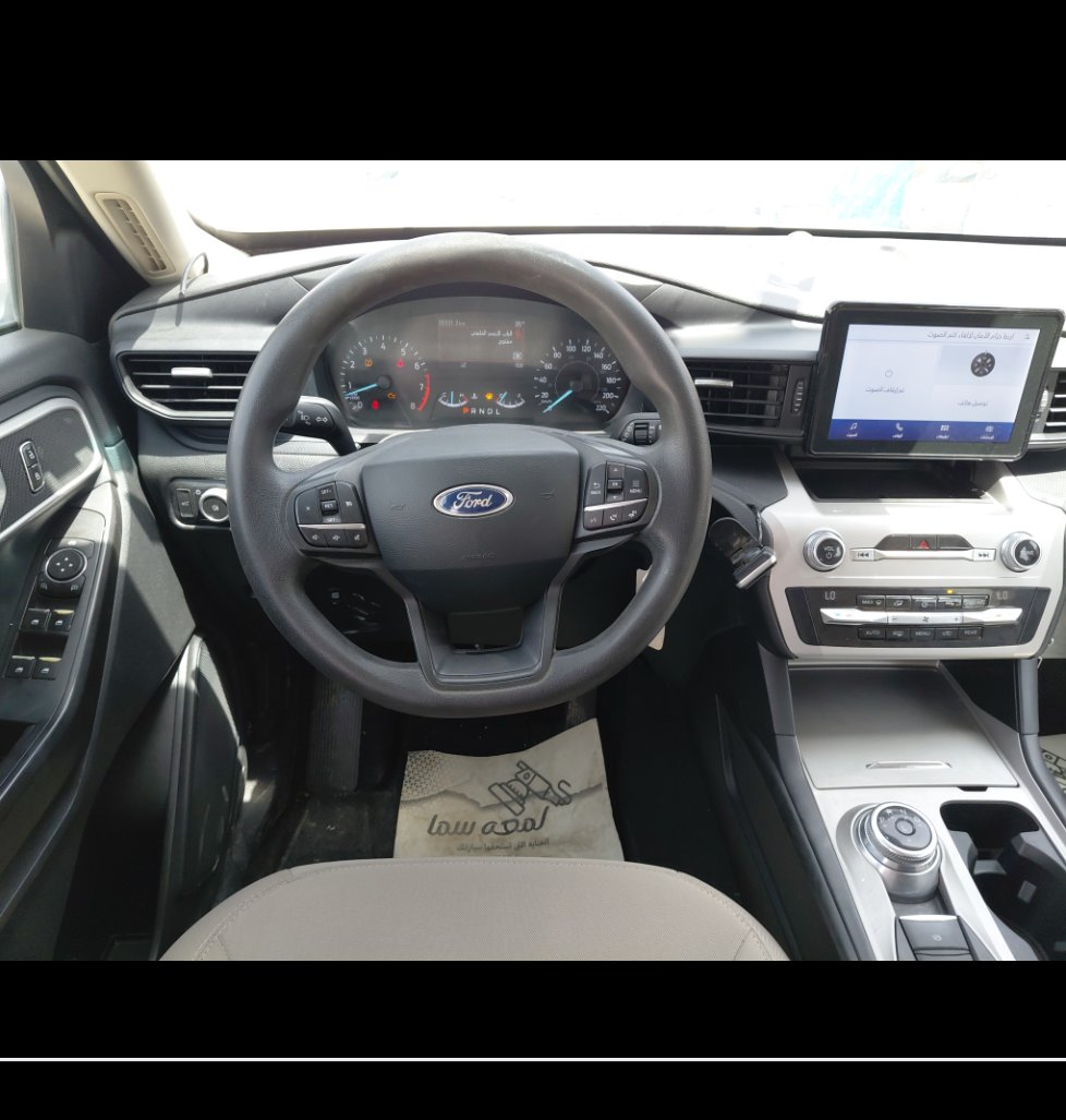 Ford Explorer  2021 image