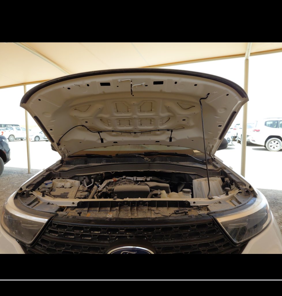 Ford Explorer  2021 image