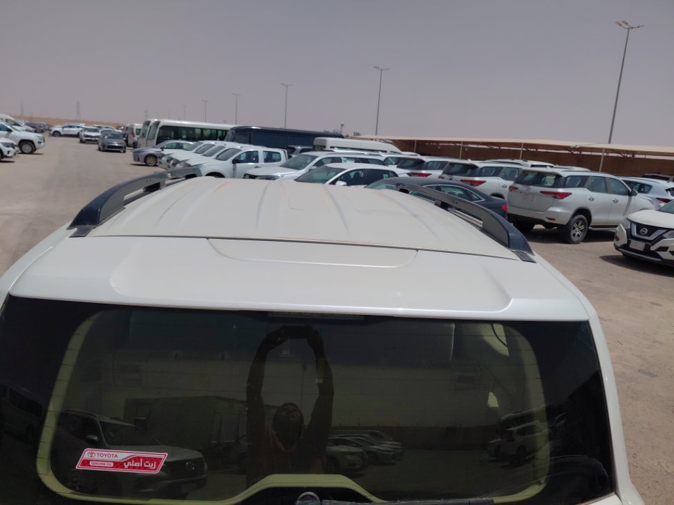 تويوتا لاند كروزر GXR2 2023 image
