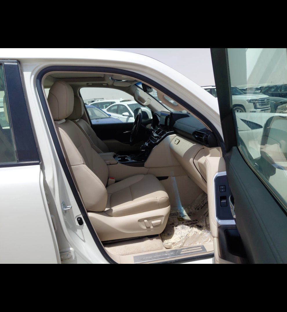 Toyota Land Cruiser GXR4 2023 image