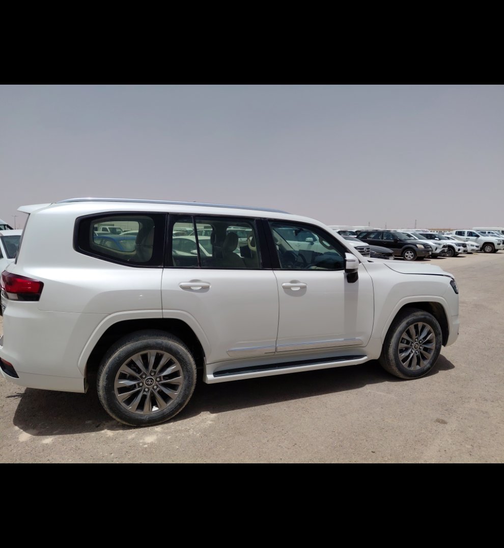 Toyota Land Cruiser GXR4 2023 image