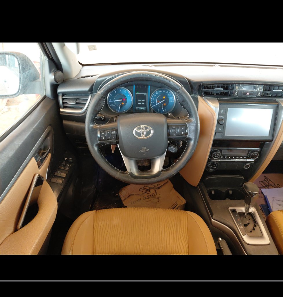 Toyota Fortuner VX1 2023 image