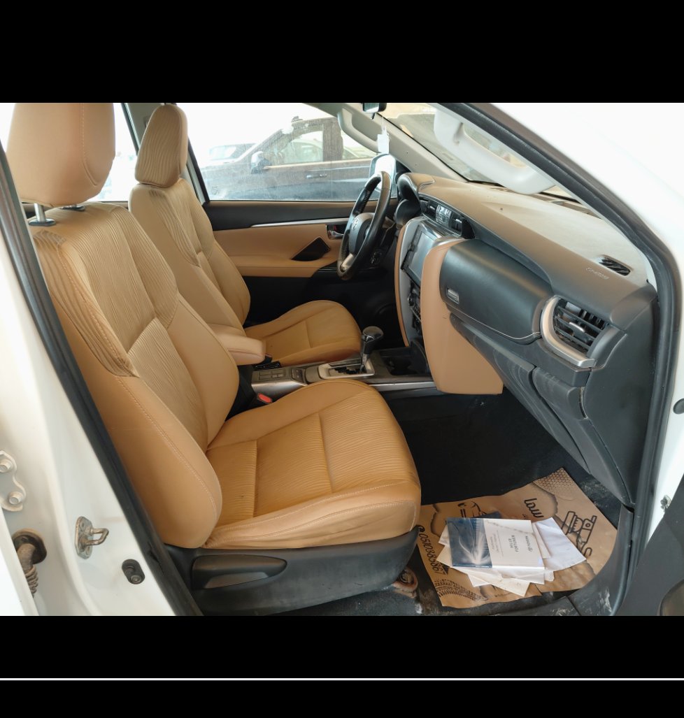 Toyota Fortuner VX1 2023 image