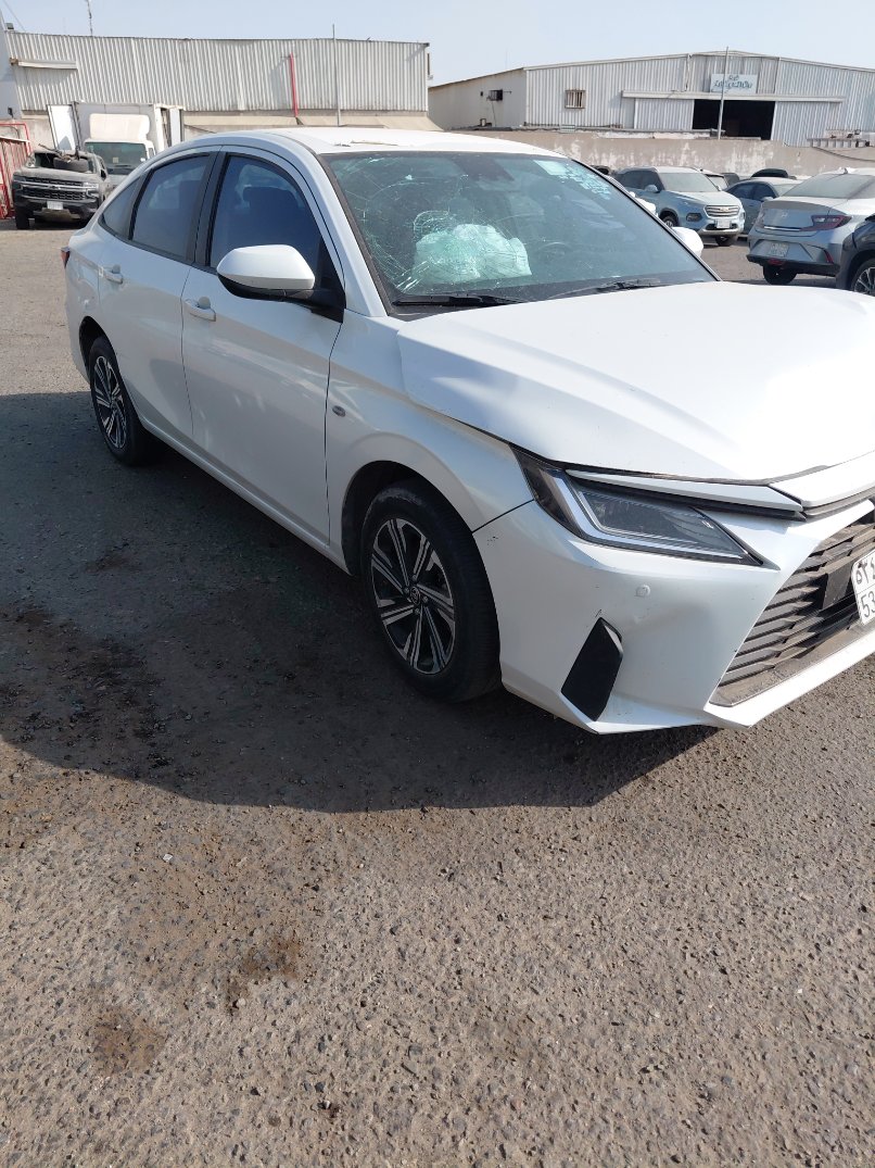 تويوتا يارس  2023 image