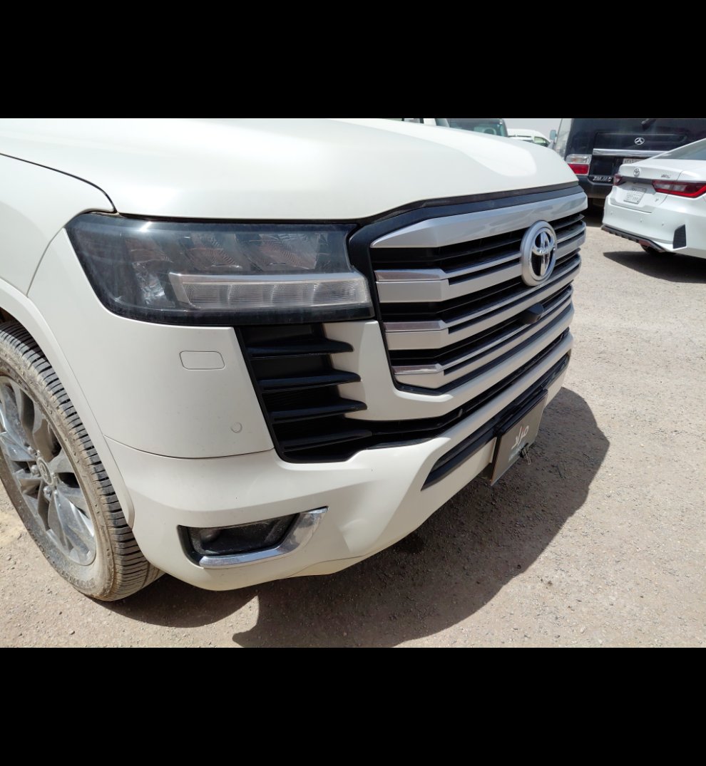 تويوتا لاند كروزر GXR4 2023 image