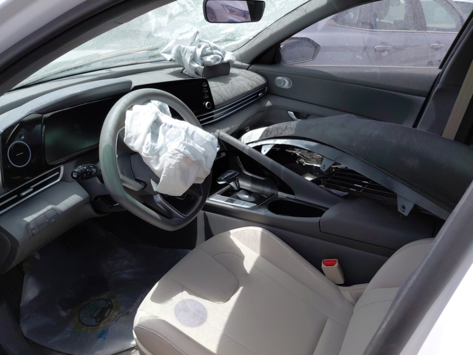 Hyundai Elantra  2025 image