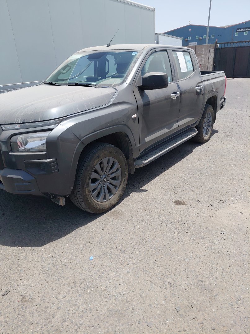 ميتسوبيشي L200  2024 image