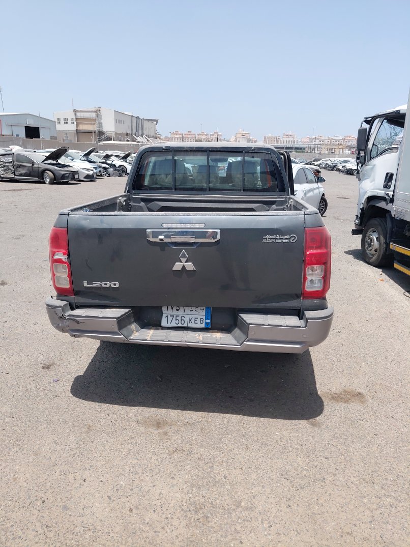 ميتسوبيشي L200  2024 image